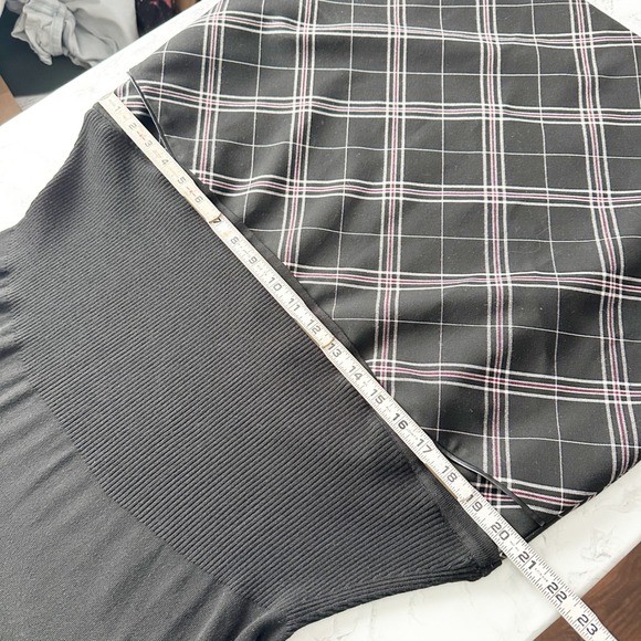 WHBM Long Sleeve Knir Black Sweater & Plaid Drop Waist Dress Women's Size 16 - Picture 11 of 15